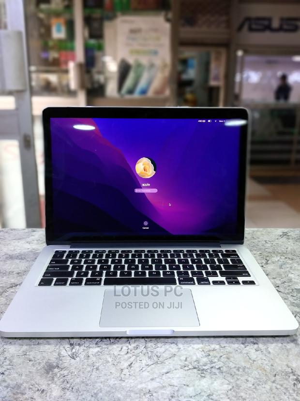 Laptop Apple MacBook 2015 8GB Intel Core I5 SSD 256GB - main view