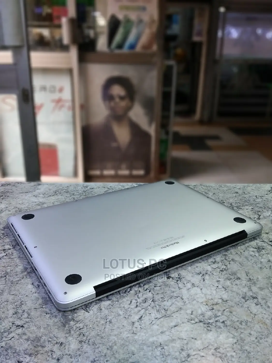 Laptop Apple MacBook 2015 8GB Intel Core I5 SSD 256GB