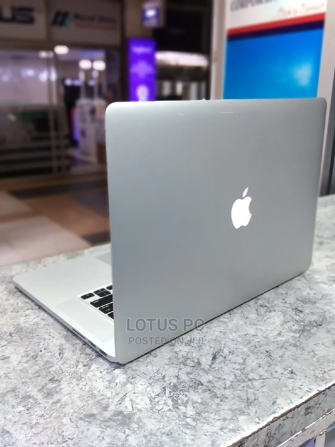 Laptop Apple MacBook Pro 2015 16GB Intel Core I7 SSD 256GB