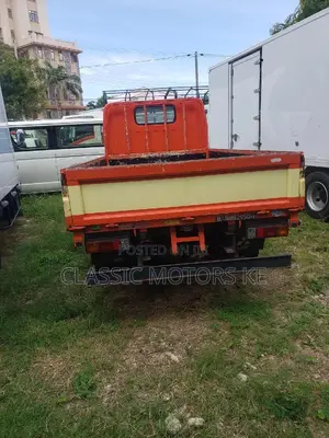 Mitsubishi Canter, 3000cc Manual Diesel, 3 Ton Capacity