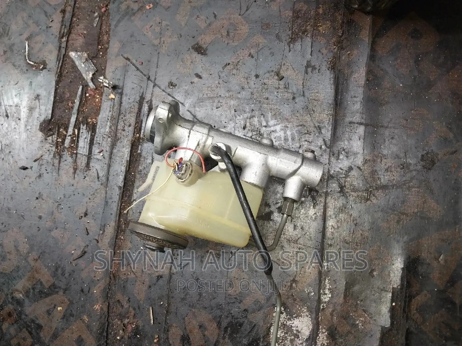 Toyota 91 Brake Master Cylinder