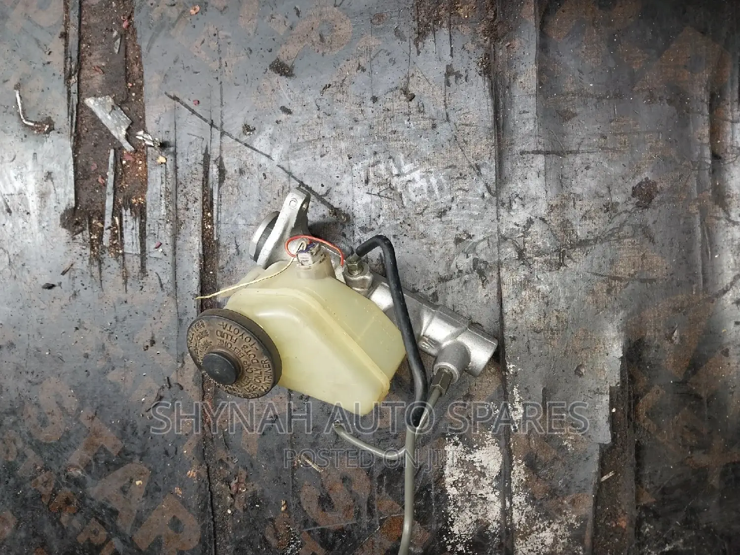 Toyota 101 Brake Master Cylinder