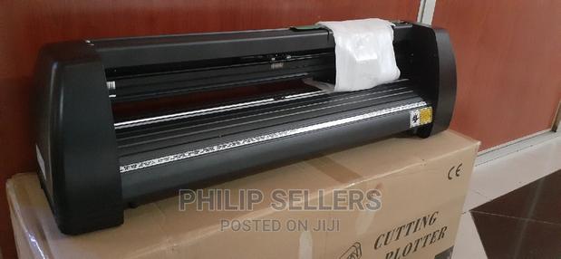 K1 7205 Plotter CUTTING MACHINE - main view