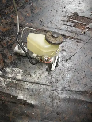 Toyota 96 Brake Master Cylinder