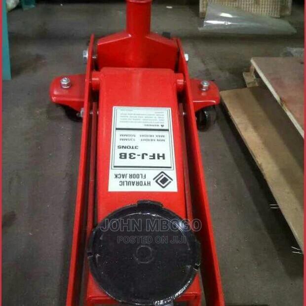 Hydraulic Trolley Jack - main view