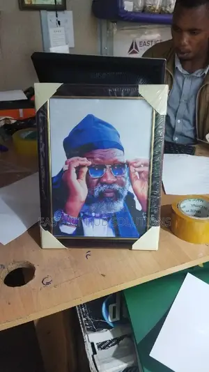 Wajackoyah the Fifth Framed Photo Frame