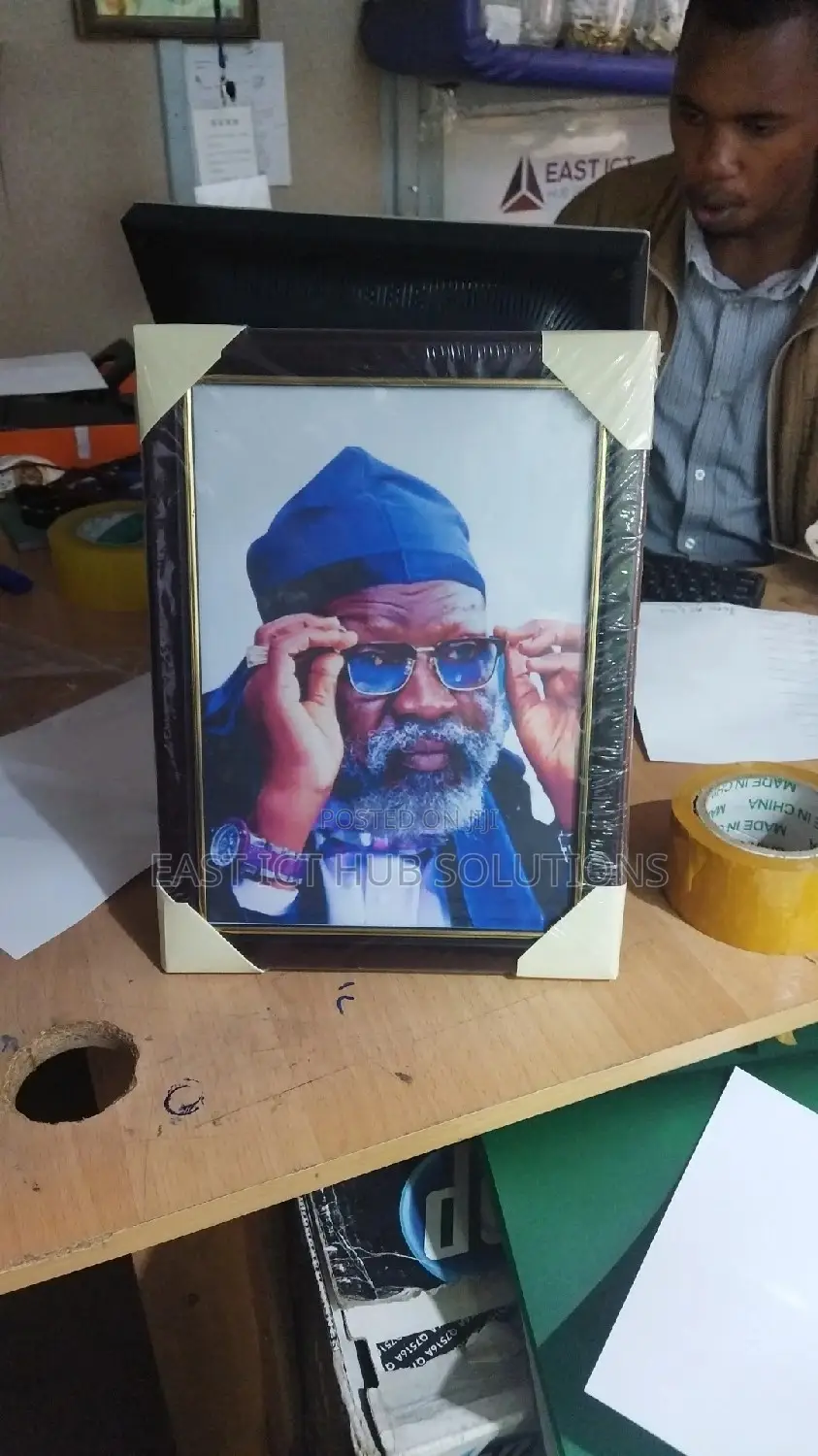 Wajackoyah the Fifth Framed Photo Frame