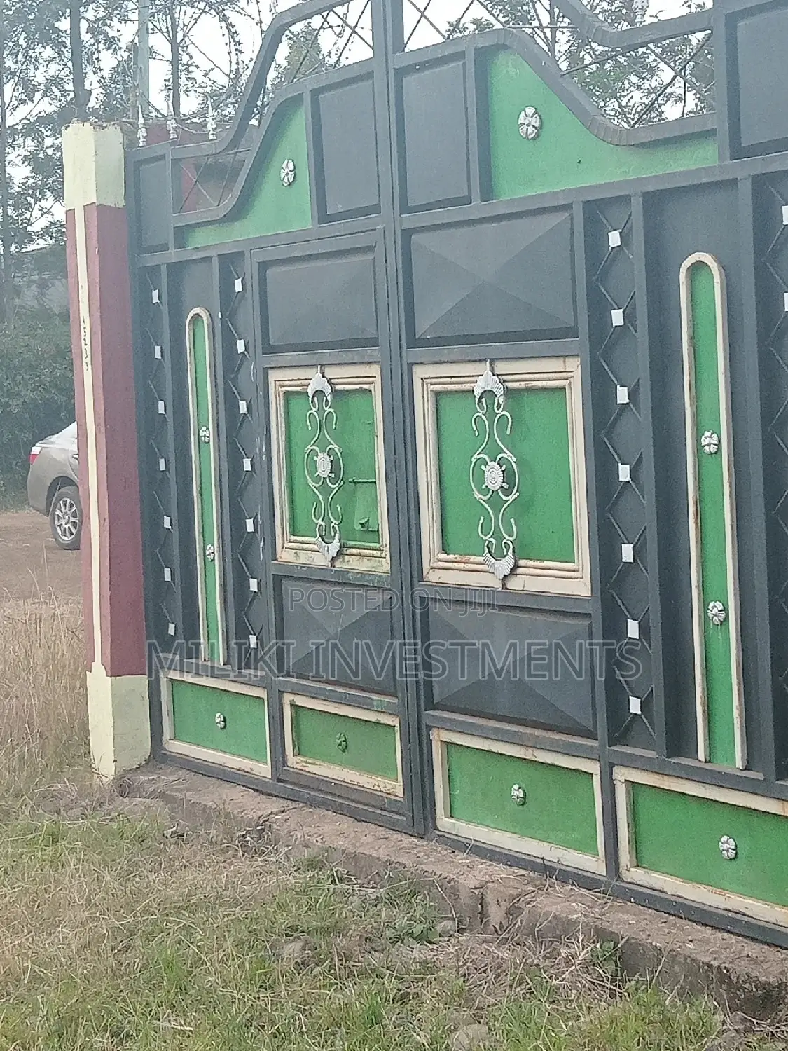 Two Forty by 80 Plots on Sale at Kenol Town.