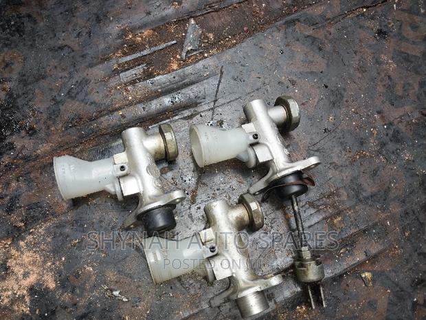 Landcruiser 79 Clutch Cylinders - thumbnail 2