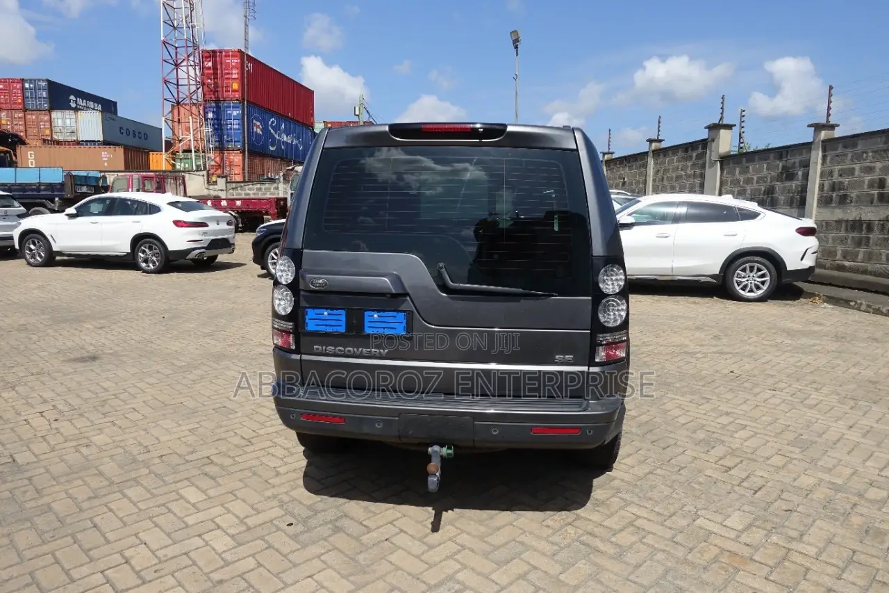Land Rover Discovery 2015 Gray