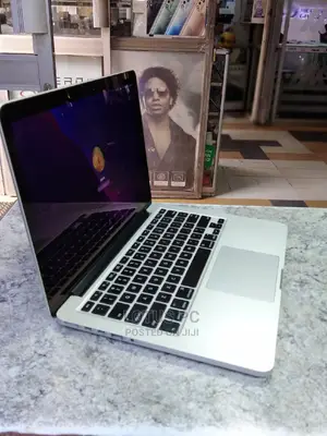 Laptop Apple MacBook Pro 2015 8GB Intel Core I5 SSD 256GB