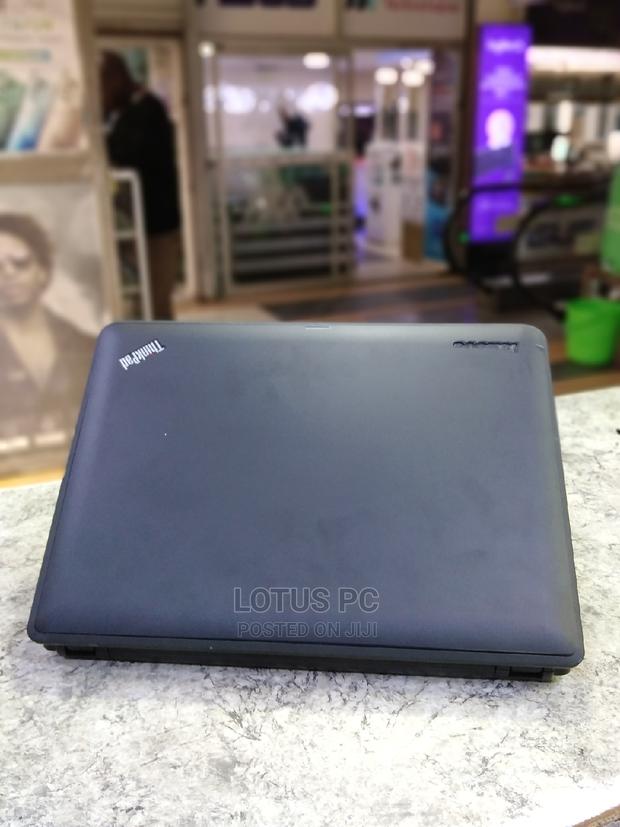 Laptop Lenovo ThinkPad X131e 4GB Intel Celeron HDD 320GB - thumbnail 2