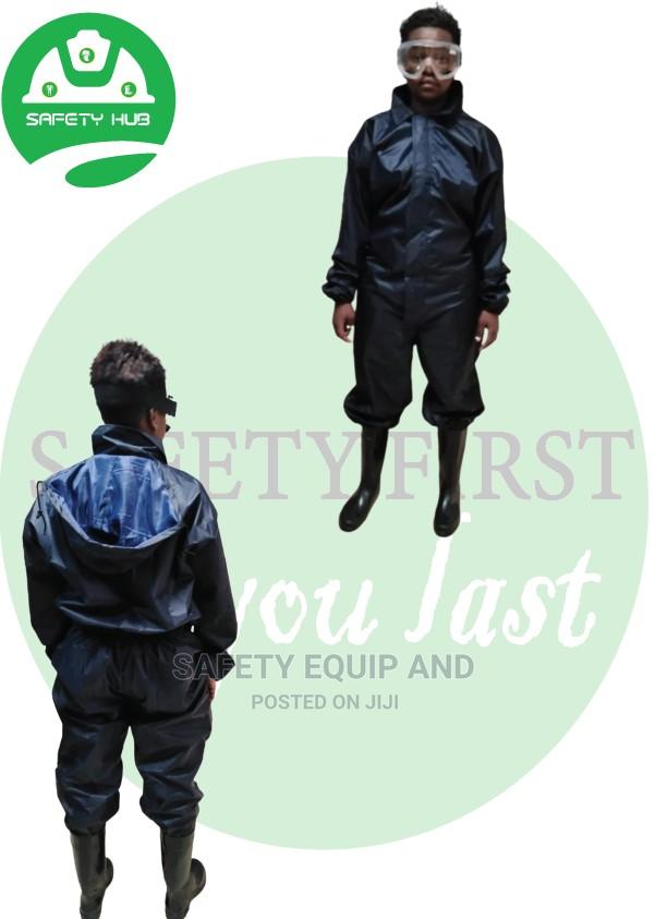 Spray Overalls in Diffrent Sizws - thumbnail 3