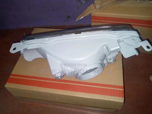 Headlamp Toyota Sprinter AE111 - thumbnail 2