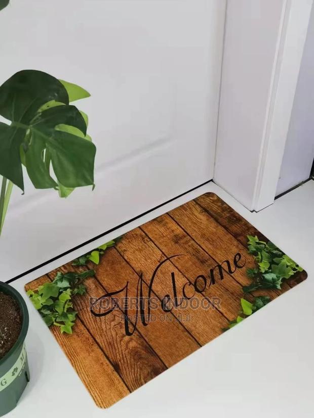 Rubber Door Mat - main view