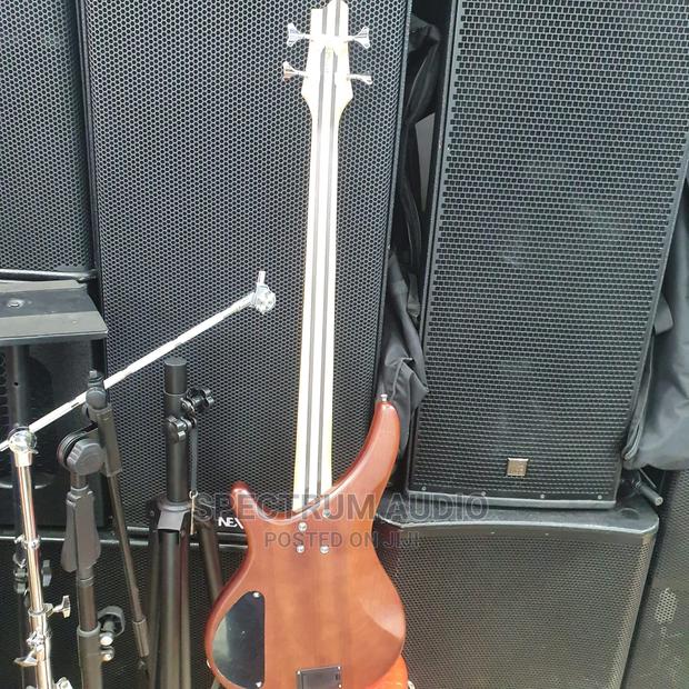 Ibanez Active 4-String Bass Guitar - thumbnail 3