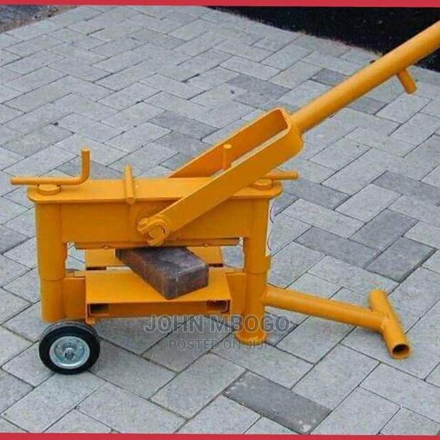 Brand New Block/ Cabro Cutter
