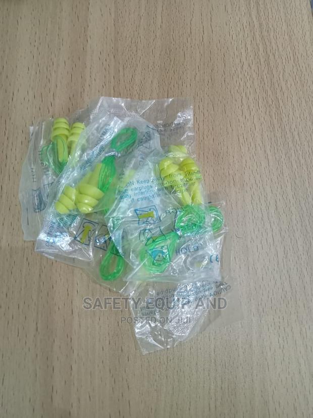 Yellow and Green Earplugs - thumbnail 2