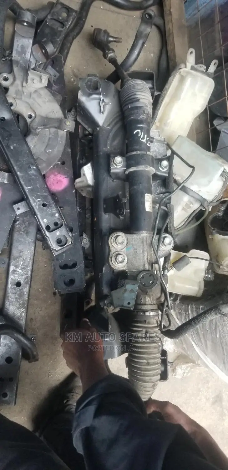 Nissan Caravan Nv350 Steering Rack.