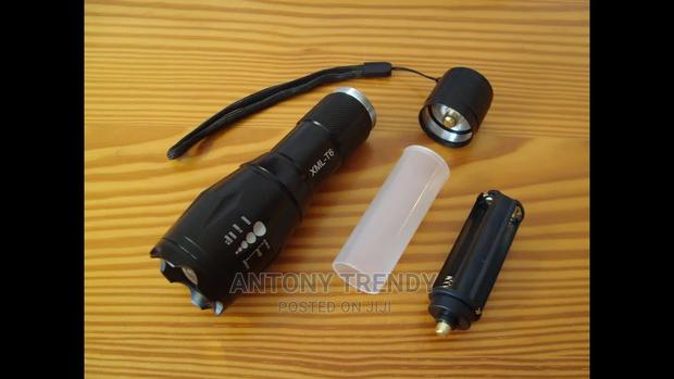 Cree Xml T6 LED Flashlight Light - main view
