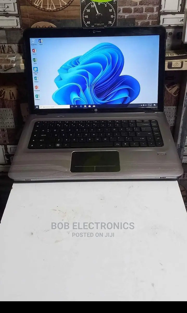 Laptop HP 14-Dq1088wm 4GB Intel Celeron 320GB