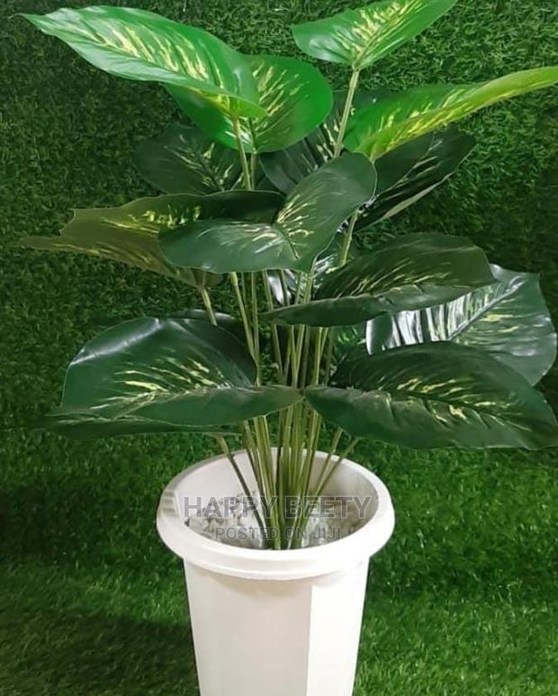 Green Artificial Plants - main view