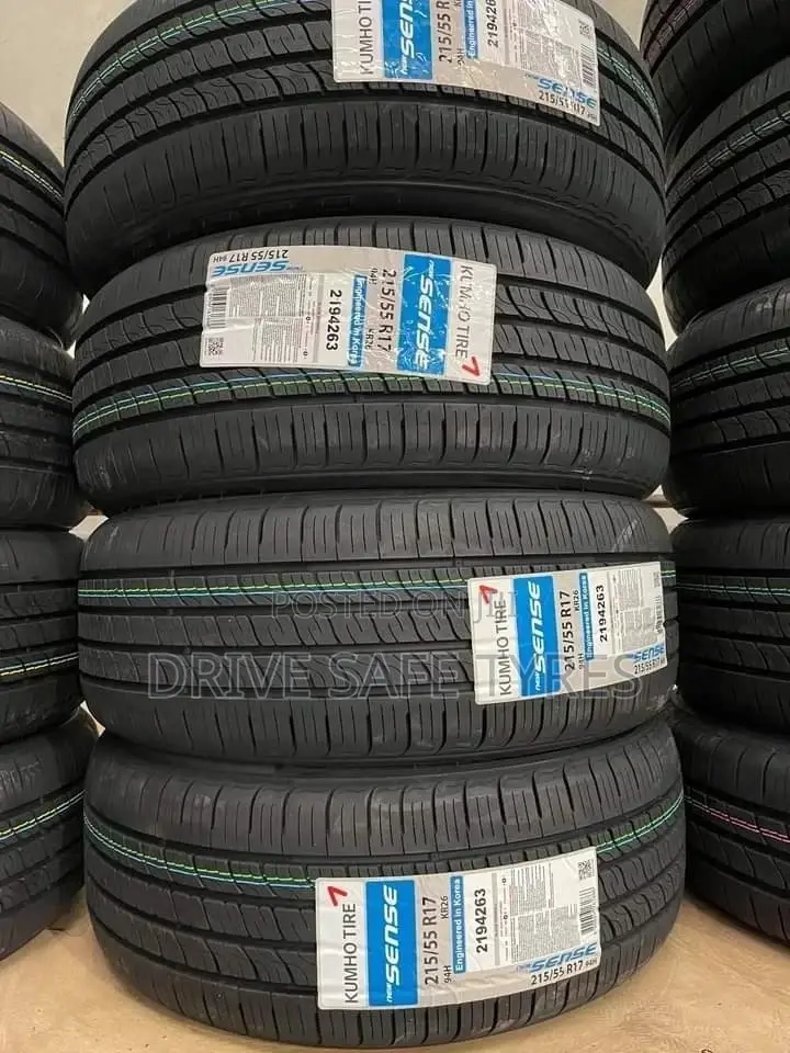 215/55 R17 Kumho Tyre ( Korea)
