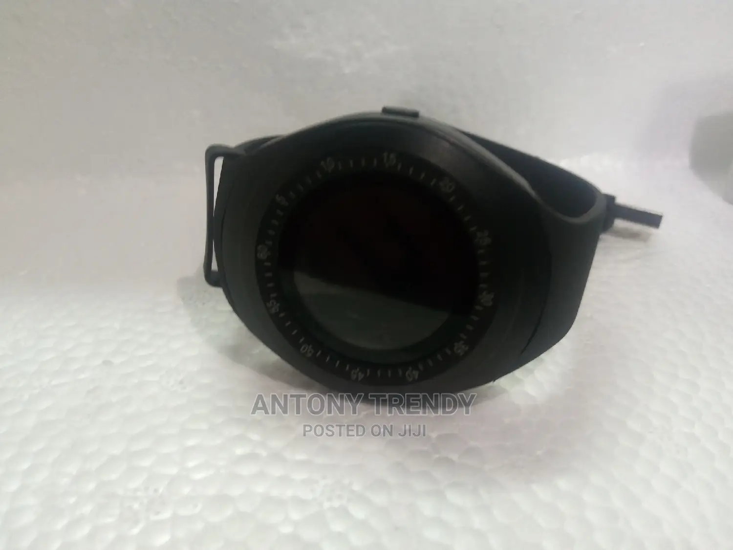 Y1 Bluetooth Smart Watch With SIM Card Slot