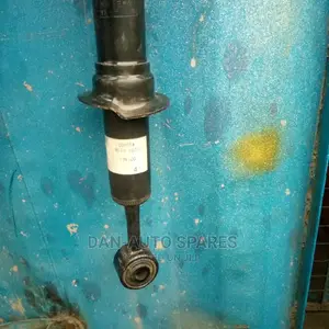 Front Shocks for Toyota Prado and Vigo.