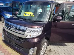 Daihatsu Terios 2015 Purple