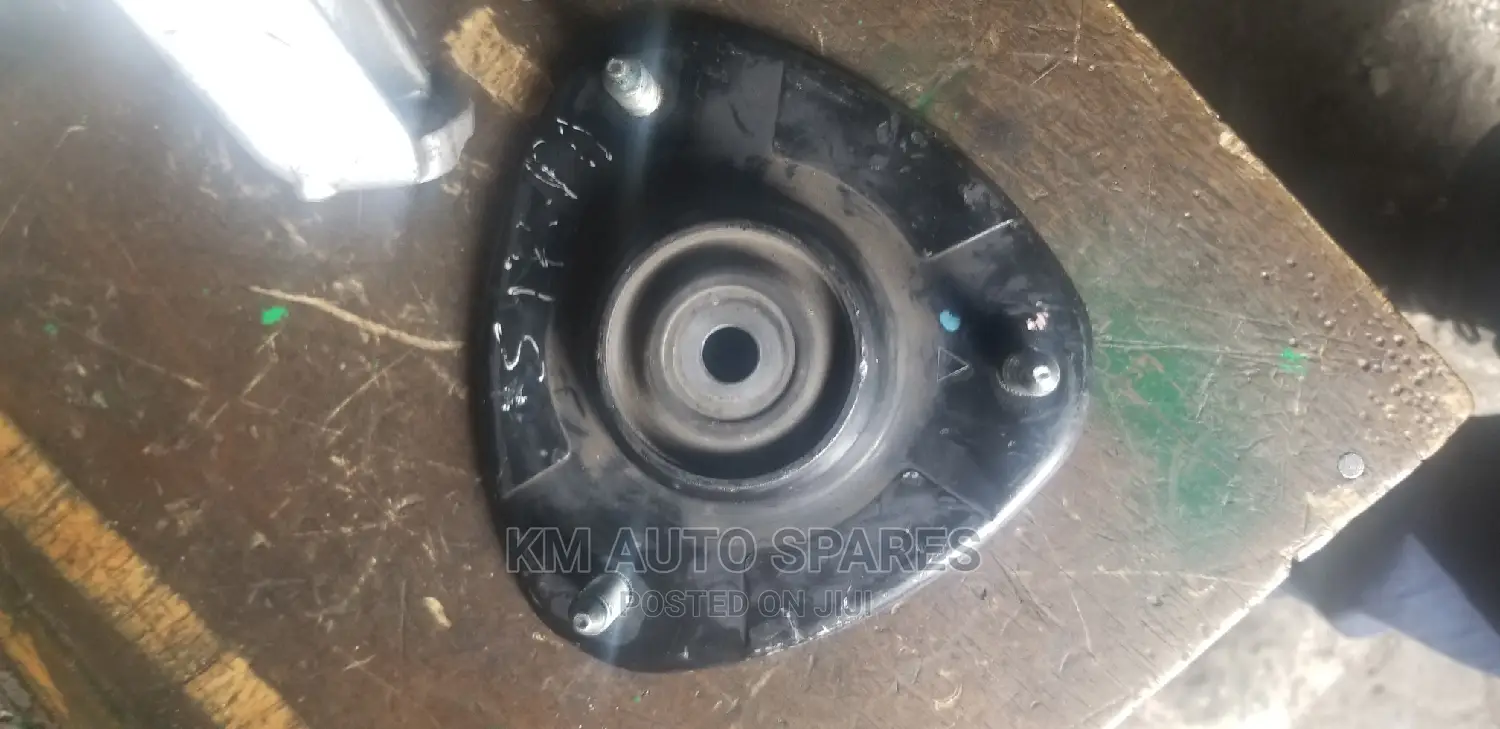 Honda Stream Strut Mount/Shock Mount.