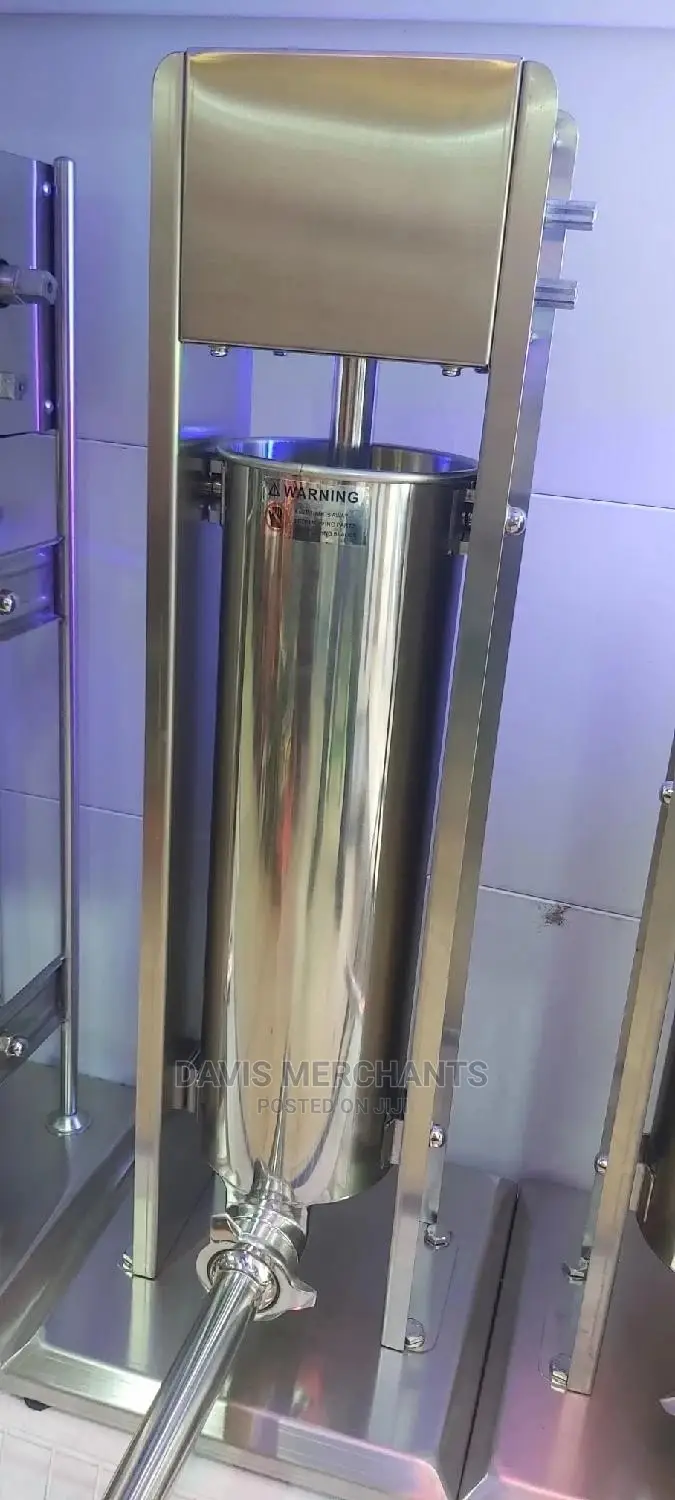 High Efficiency 10 Litres Sausage Filler Machine