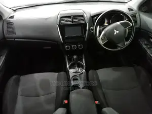 Mitsubishi RVR 2016 White