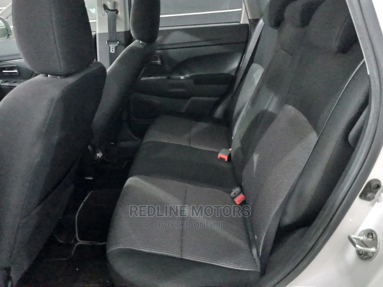 Mitsubishi RVR 2016 White