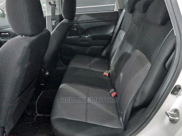 Mitsubishi RVR 2016 White - thumbnail 5