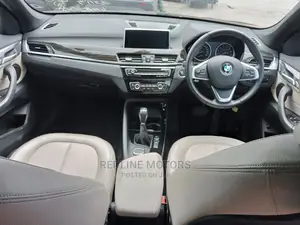 BMW X1 xDrive28i AWD 2016 Brown