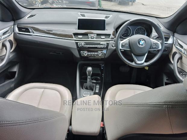 BMW X1 xDrive28i AWD 2016 Brown - thumbnail 3