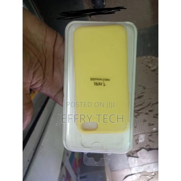 iPhone 7 Silicon Phone Back Cover - thumbnail 2
