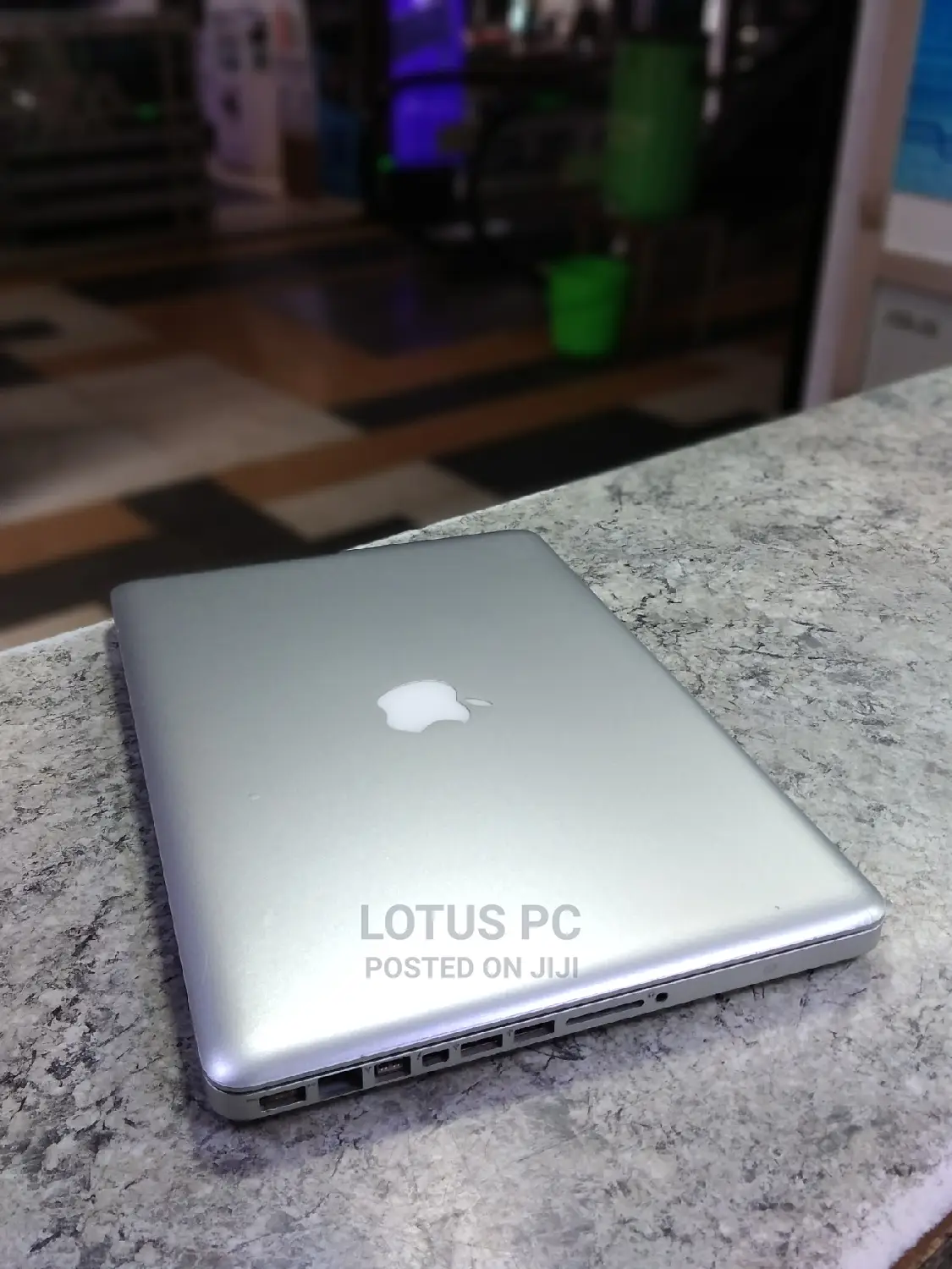Laptop Apple MacBook 2012 4GB Intel Core I5 HDD 500GB