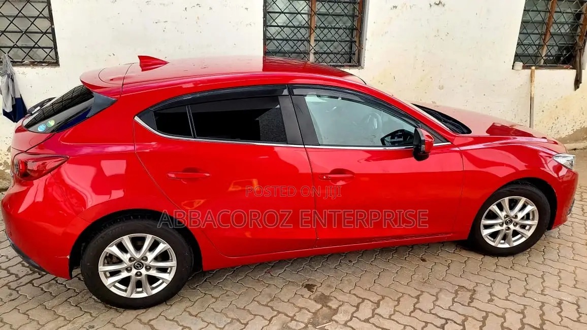 Mazda Axela 2016 Red