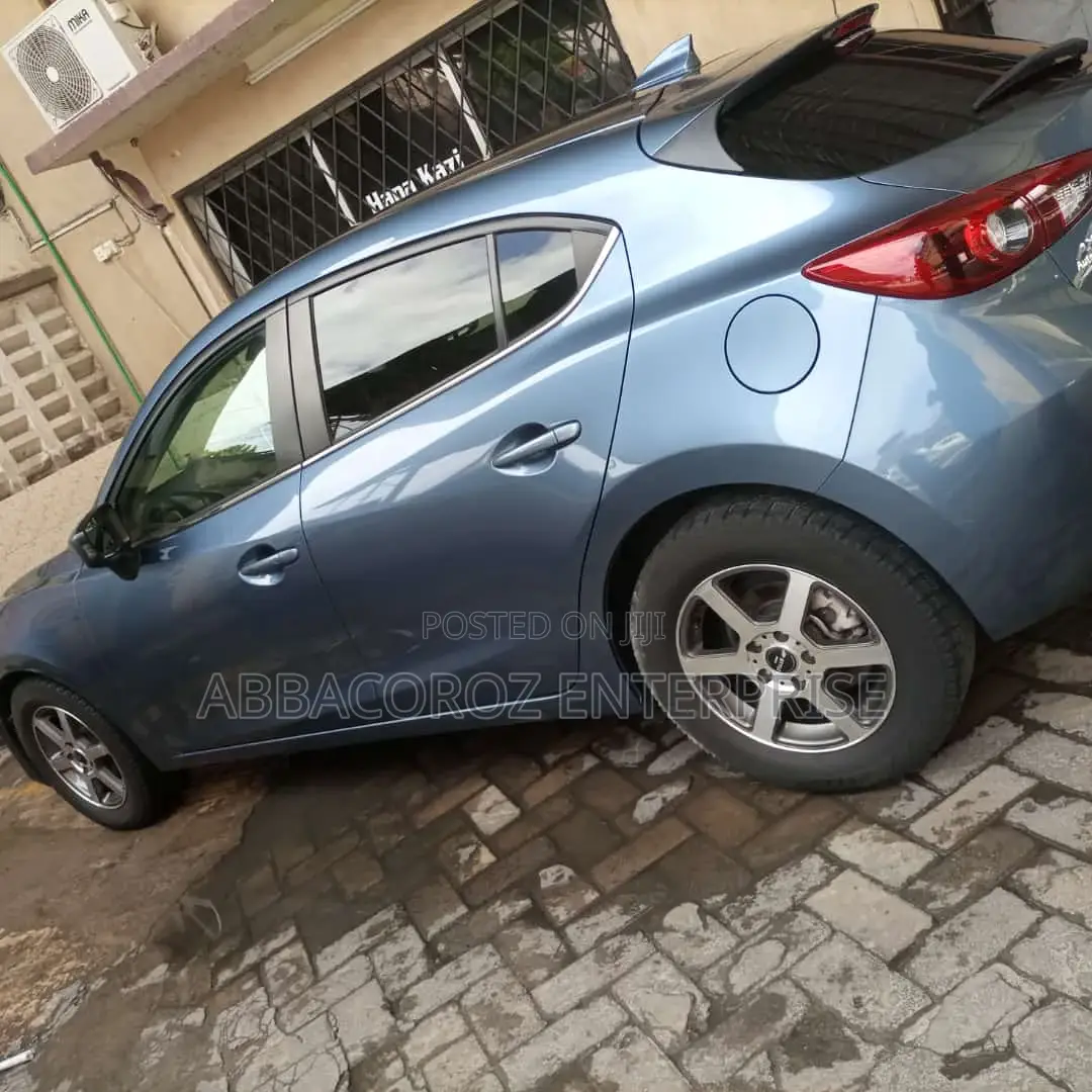 Mazda Axela 2015 Gray