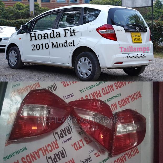 Tailight Honda Fit 2010