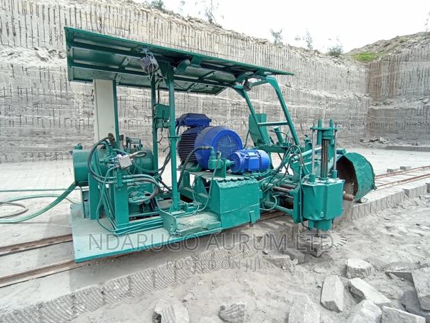 LECOMET Used - thumbnail 2