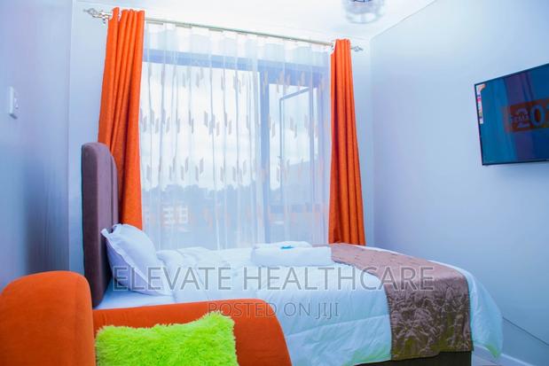 Air BNB Apartment - thumbnail 3