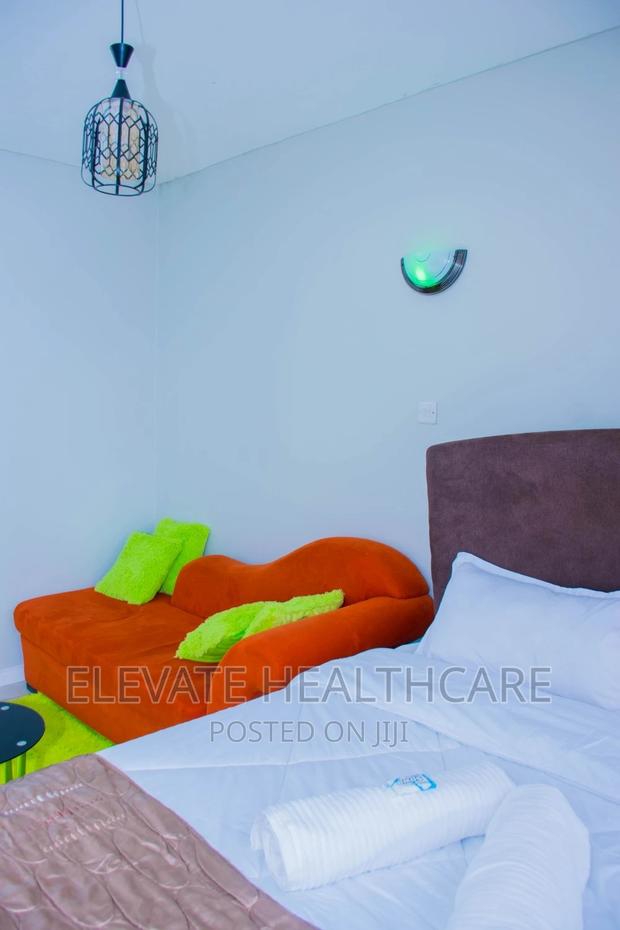 Air BNB Apartment - thumbnail 5