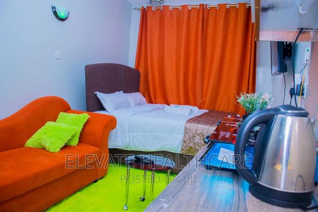 Air BNB Apartment - thumbnail 11