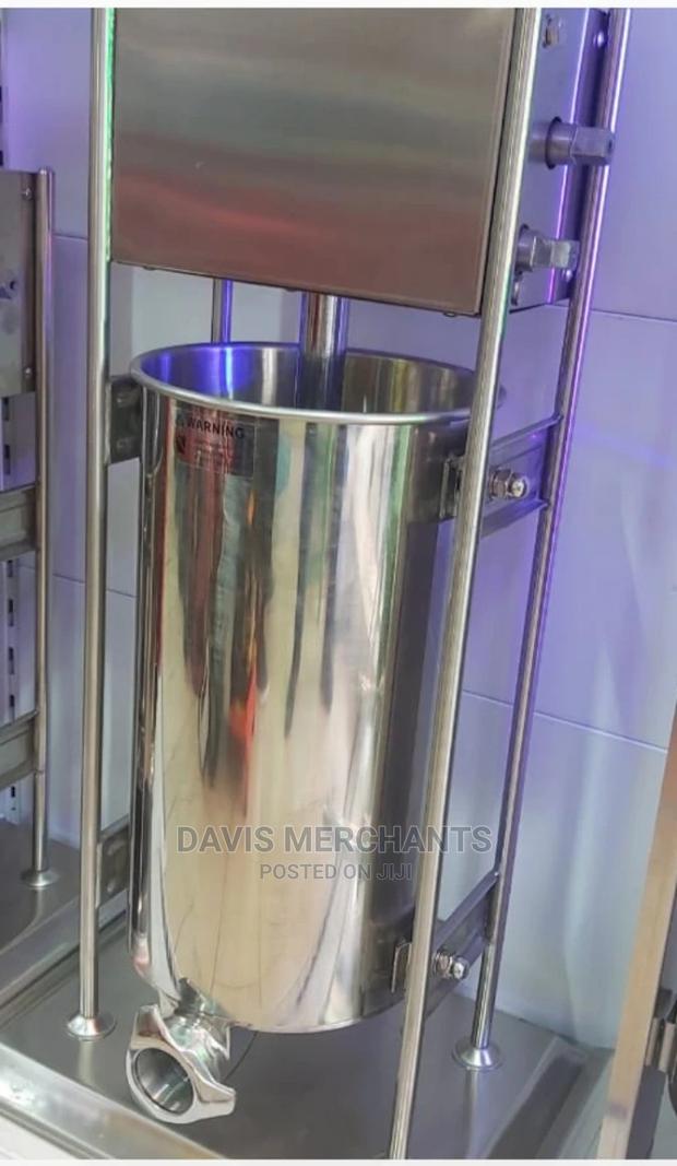 Modern Sausage Filler Machine 7lts - main view