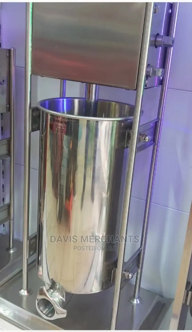 Modern Sausage Filler Machine 7lts