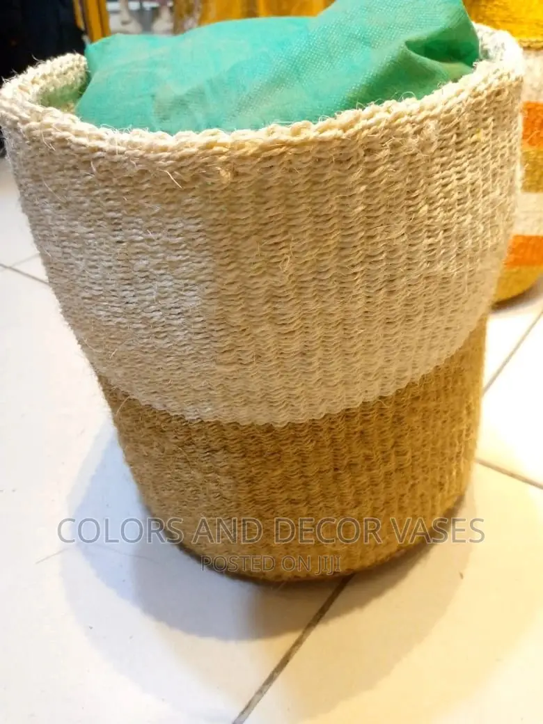 Baskets Kiondos Vases