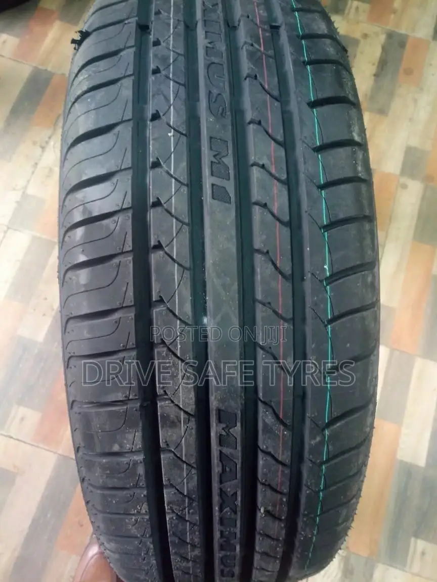 225/45 R18 Maxmus Tyre( China)